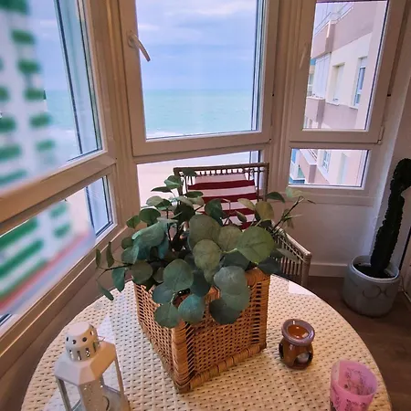 Con Vistas Al Mar *